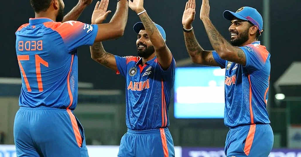 खाली टेम्पलेट, पूरा दिखता भरोसा: एशियाई क्रिकेट का डेटा-रेगिस्तान खाली टेम्पलेट, पूरा दिखता भरोसा: एशियाई क्रिकेट का डेटा-रेगिस्तान